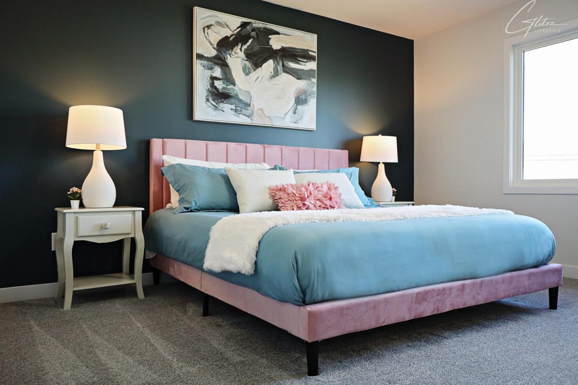 Beautiful 3 King Beds,Garage,Airport,Disney+ إيدمونتون المظهر الخارجي الصورة